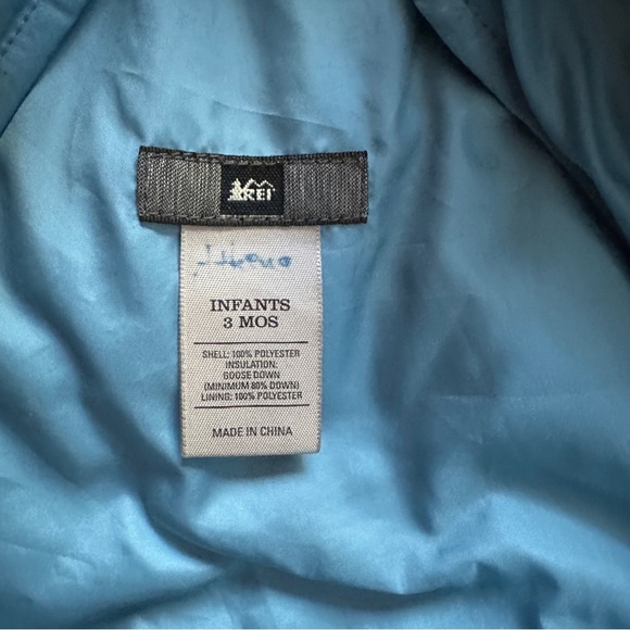 REI Infant Snowsuit fits 6-9 months - Picture 6 of 7